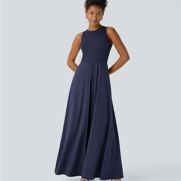 HALARA Dresses & Skirts - HALARA Breezeful Zipper Sleeveless Pocket Contrast MEDIUM Jumpsuit Patriot Blue